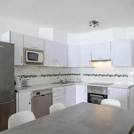 Apartman Castle Harbour Feel Like Flat Ii Cristianos Lovetenerife Arona