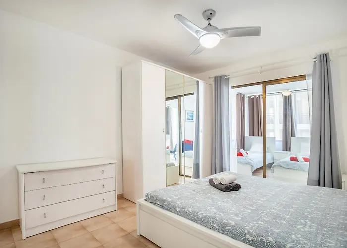 Apartament Castle Harbour Feel Like Flat Ii Cristianos Lovetenerife