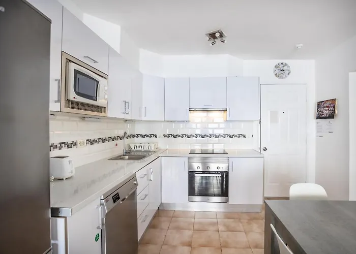 Castle Harbour Feel Like Flat Ii Cristianos Lovetenerife Apartament *